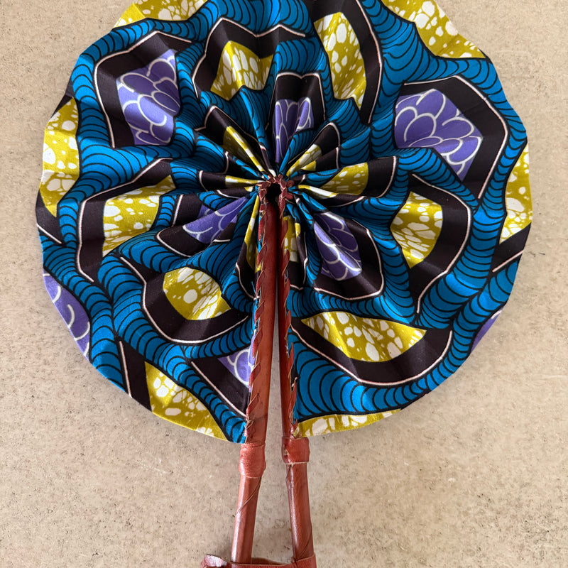 Doréva Hand Fan