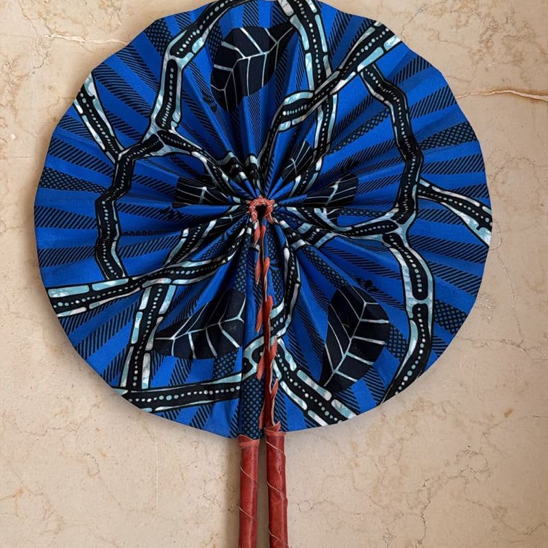 Flaméva Hand Fan